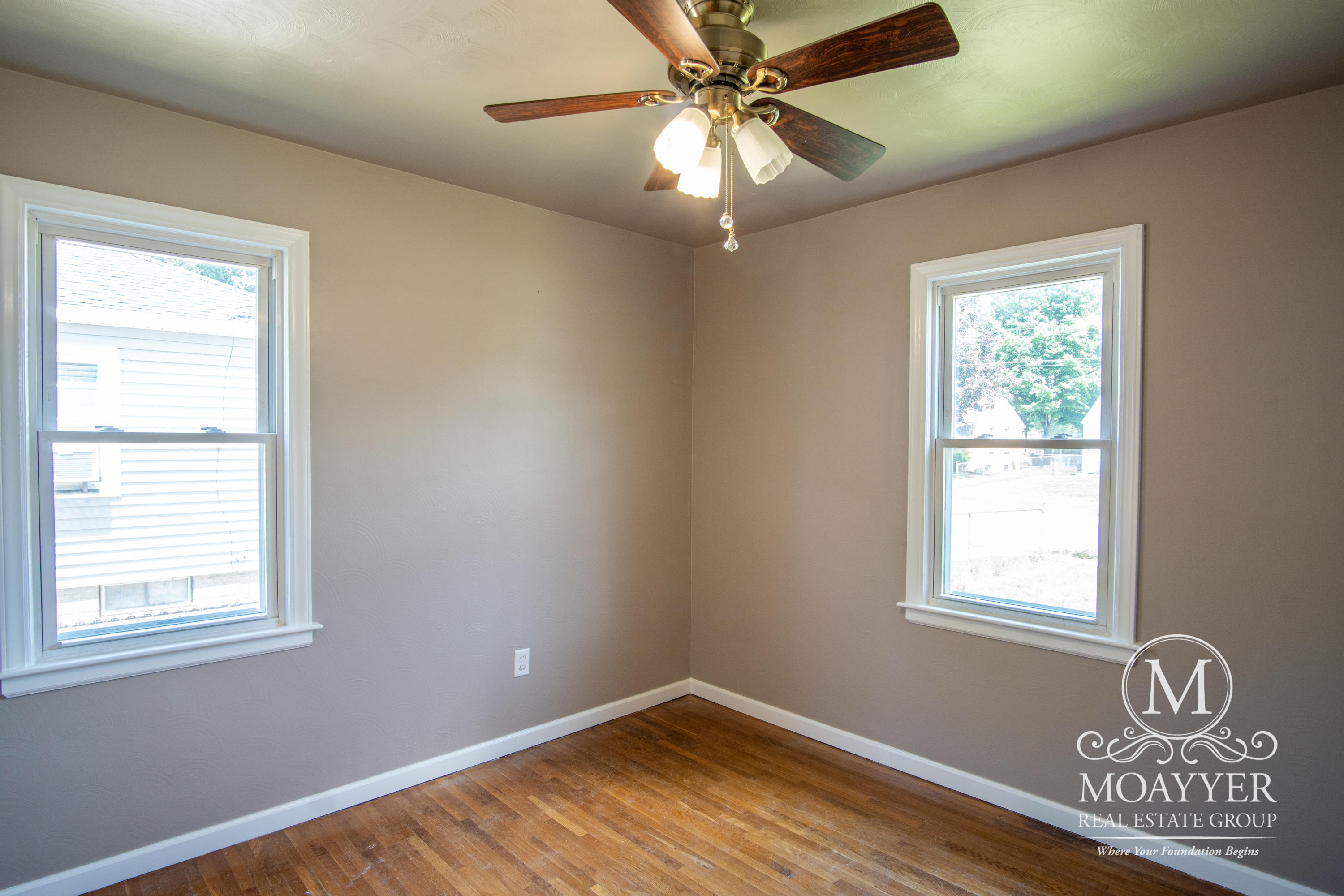 Hillcroft Ave, Grand Rapids, MI 49548