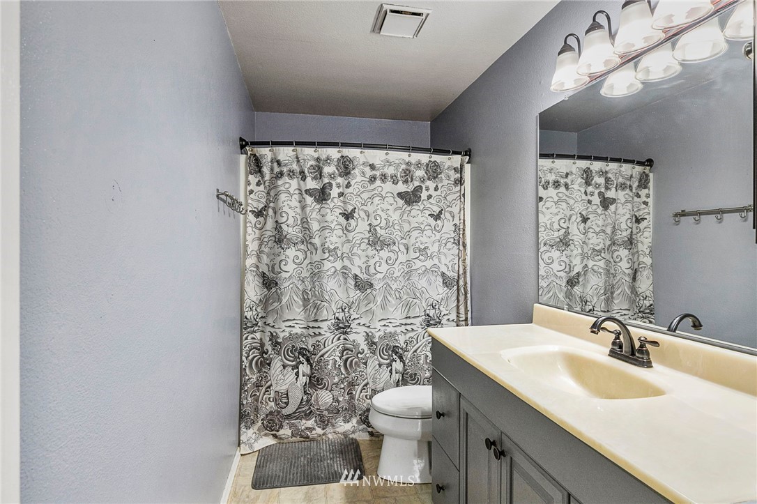 Harrison St, Port Orchard, WA 98366