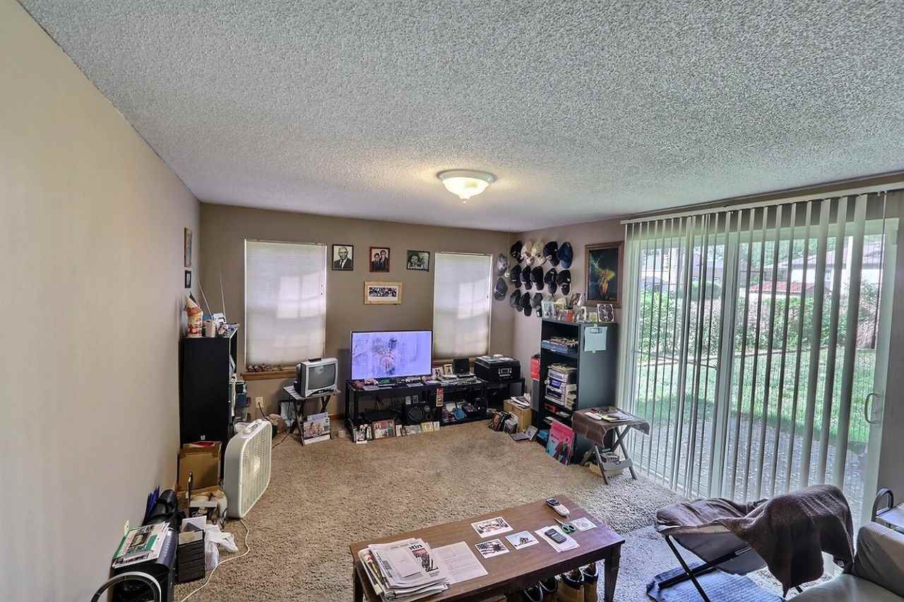 Waverly St, Wichita, KS 67218