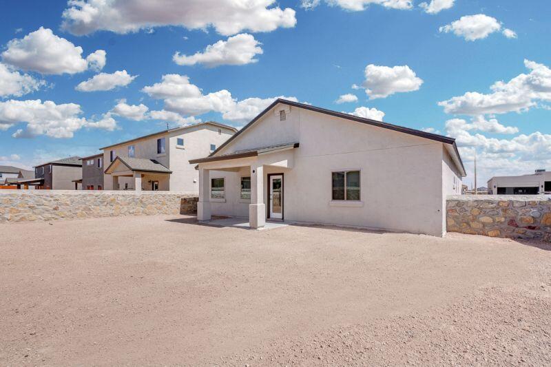 Beccles St, El Paso, TX 79928 #1