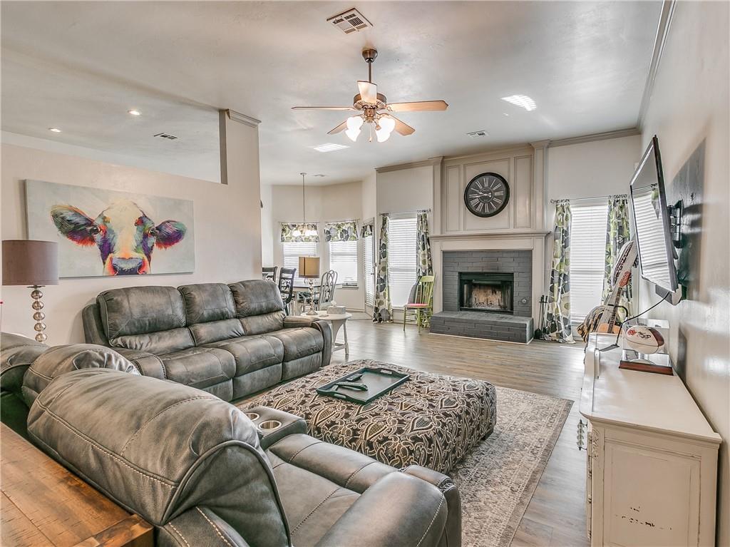 Winfield Ln, Moore, OK 73160 #1