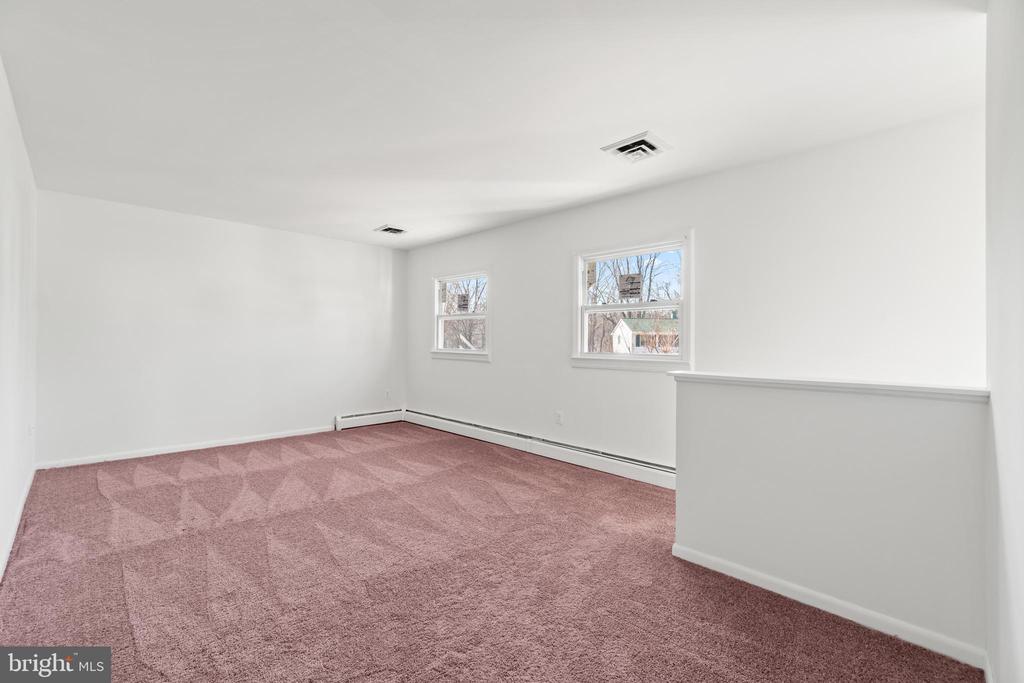 Calexico Ln, Woodbridge, VA 22193 #1
