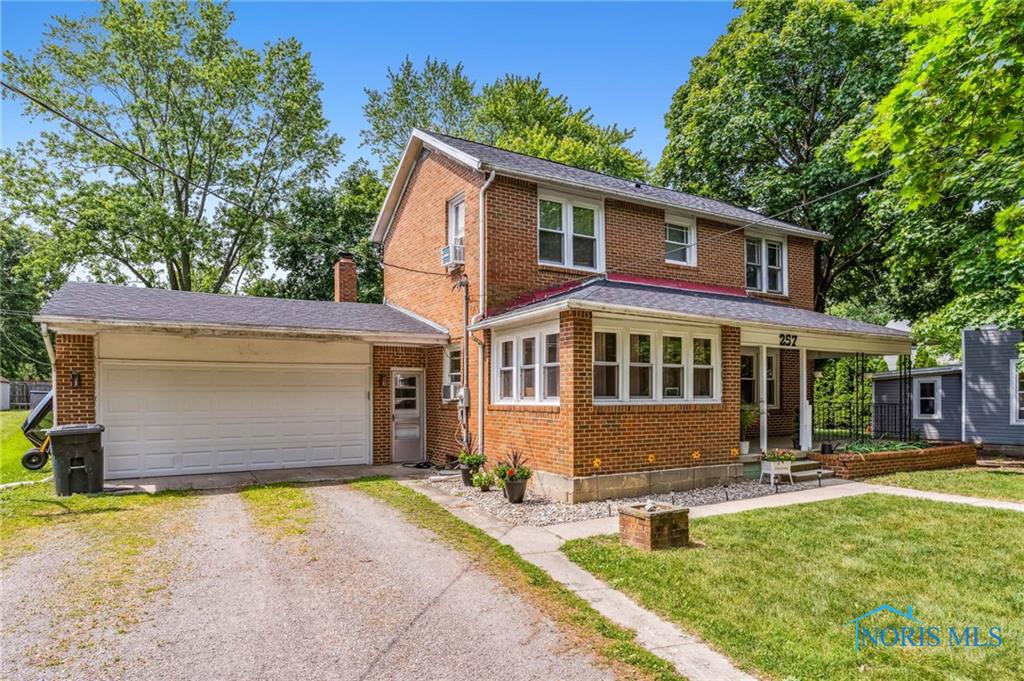 Main St, Mc Comb, OH 45858