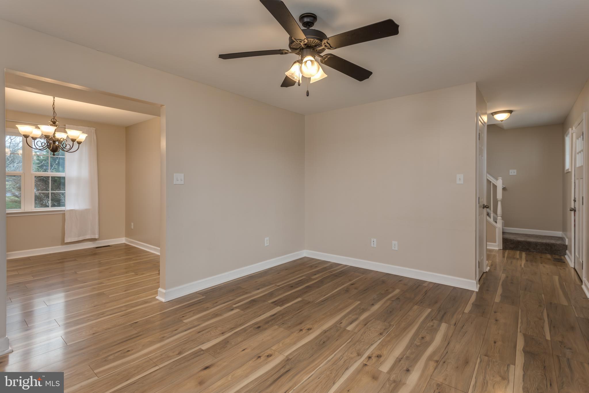 Loudoun St, Strasburg, VA 22657