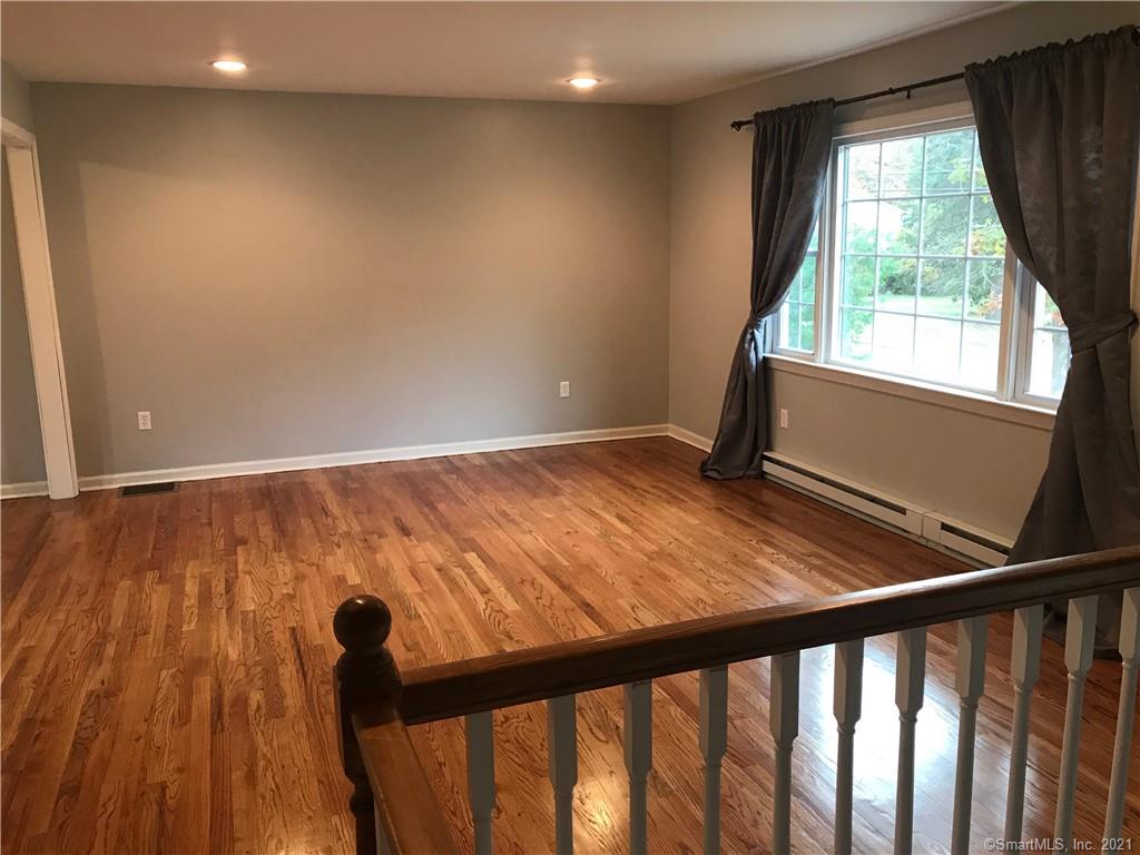 Maple Hill Rd, Naugatuck, CT 06770