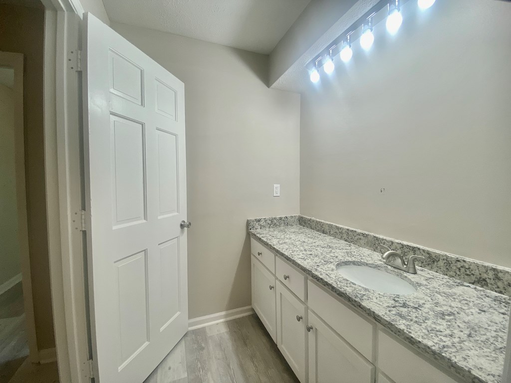 Effingham Way, Columbus, GA 31909