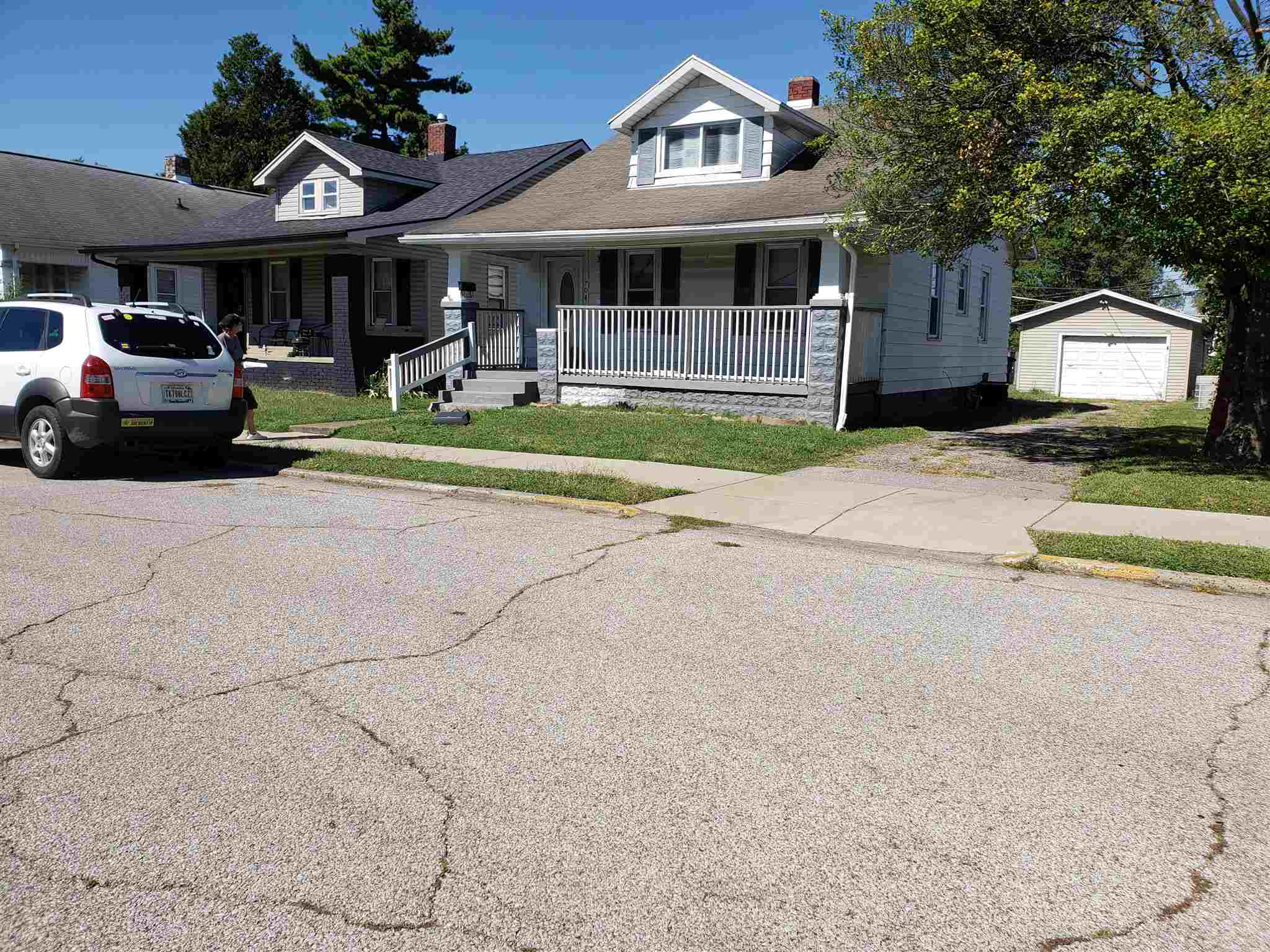 Keck Ave, Evansville, IN 47711
