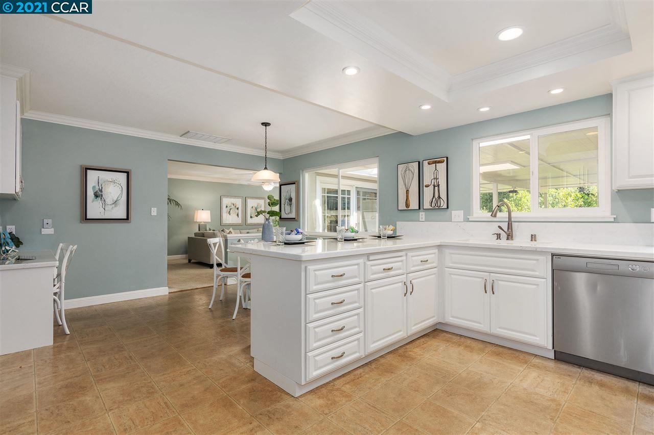 English Ct, Walnut Creek, CA 94598