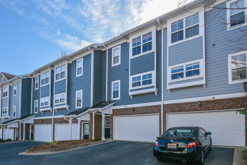 Carlyle Park Dr, Atlanta, GA 30307