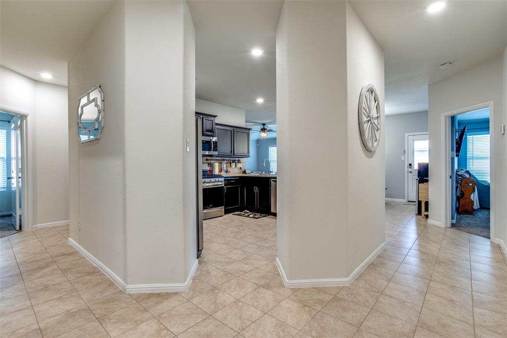 Tide Ln, Fort Worth, TX 76179