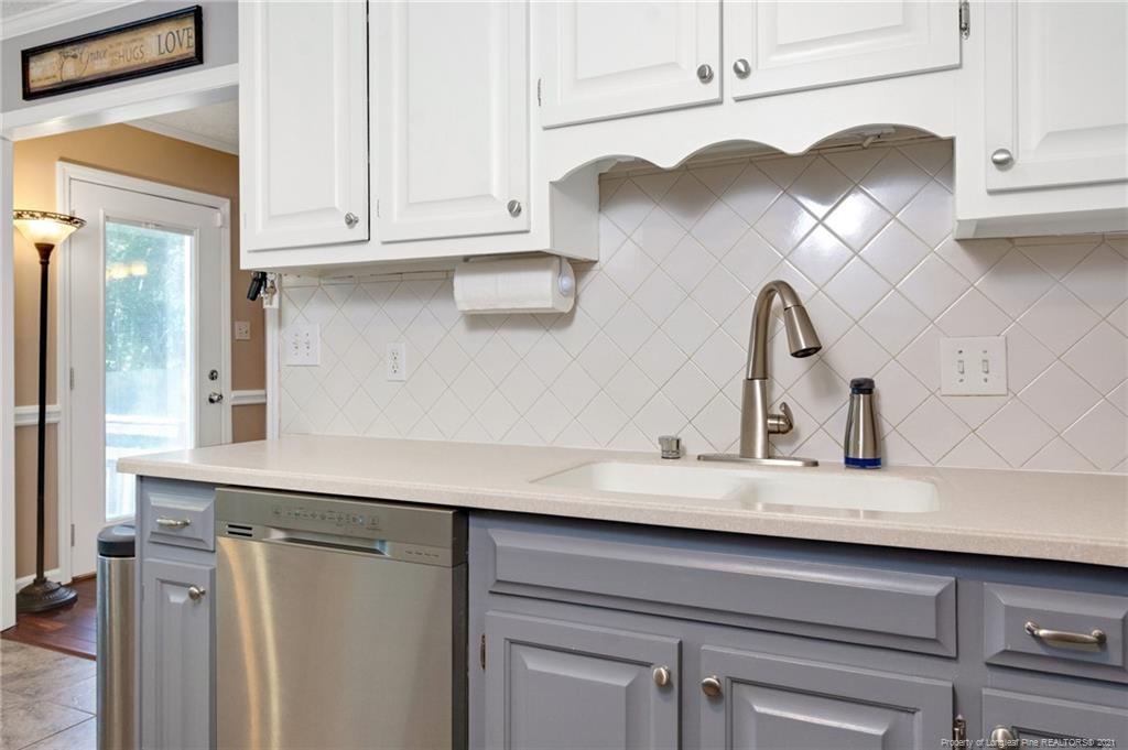 Wood Duck Dr, Fayetteville, NC 28304