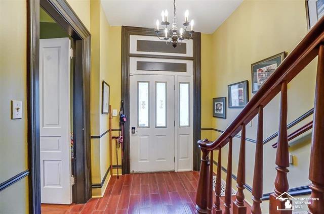 Macomb St, Monroe, MI 48161