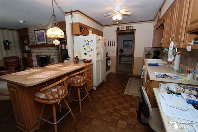 Ruff Dr, Monroe, MI 48162
