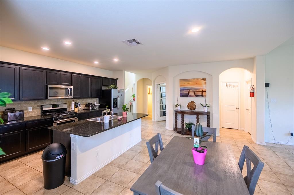 Sheffield Forest Ln, Houston, TX 77073 #1