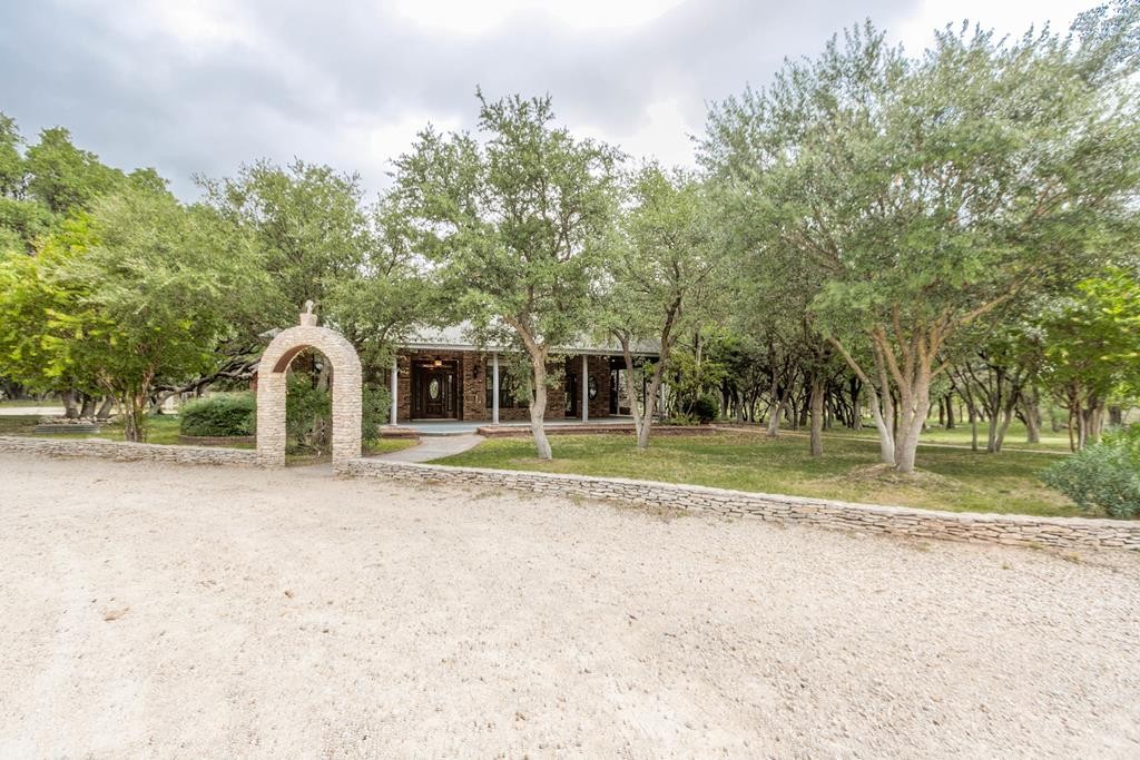 Green Oaks Dr, Christoval, TX 76935