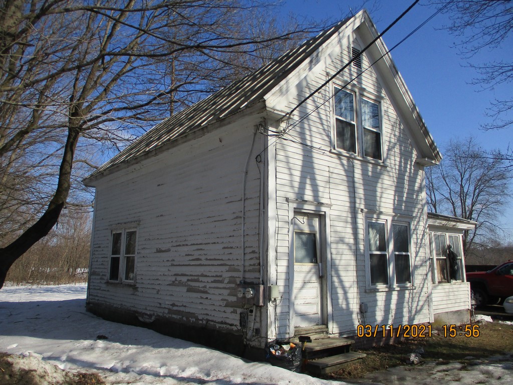 River Rd, North Anson, ME 04958