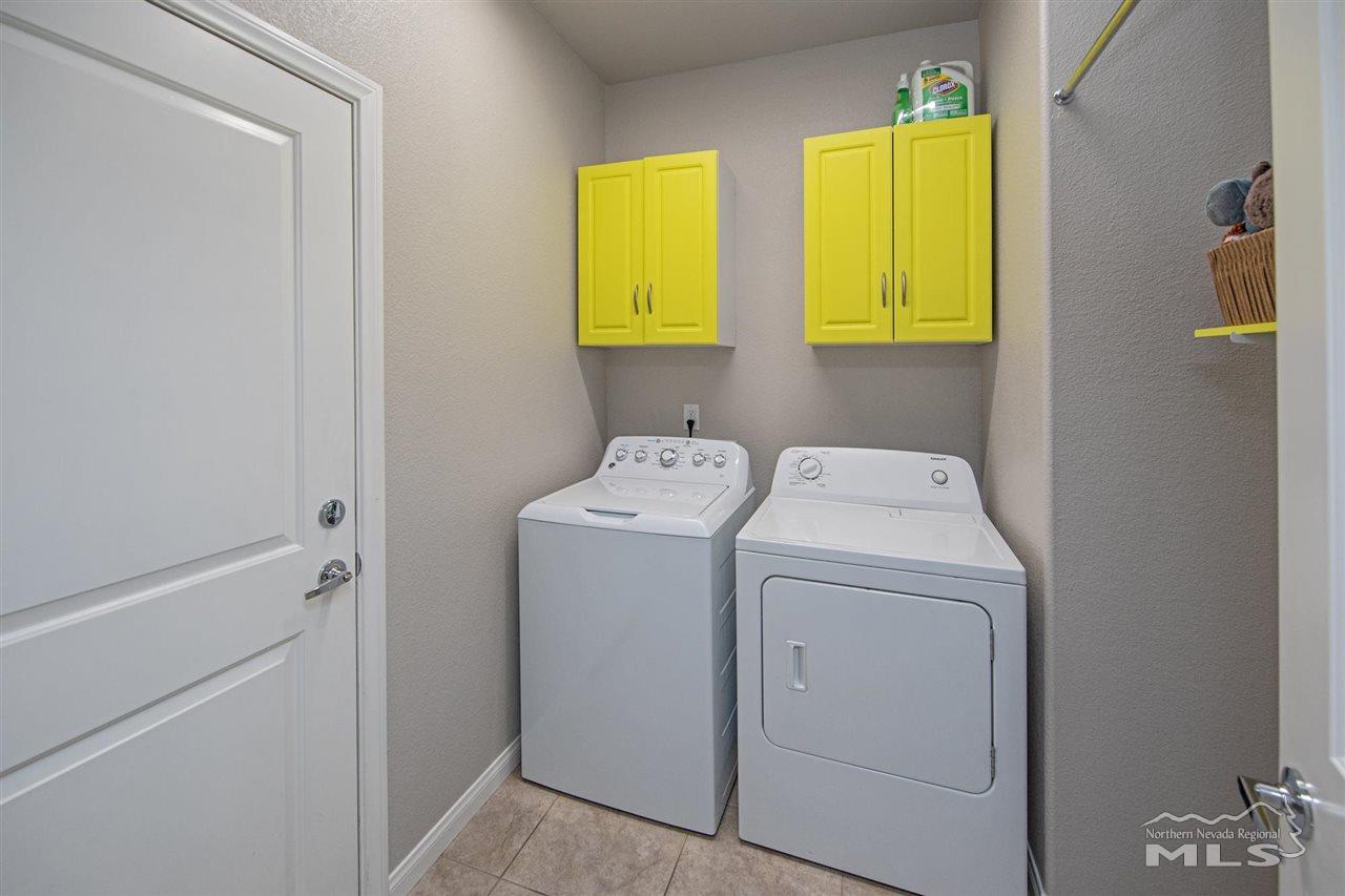 Sweet Cherry Dr, Sparks, NV 89436