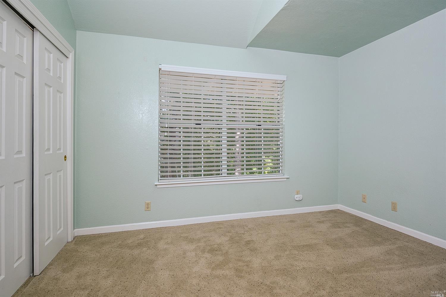 Sky Oaks Dr, Angwin, CA 94508