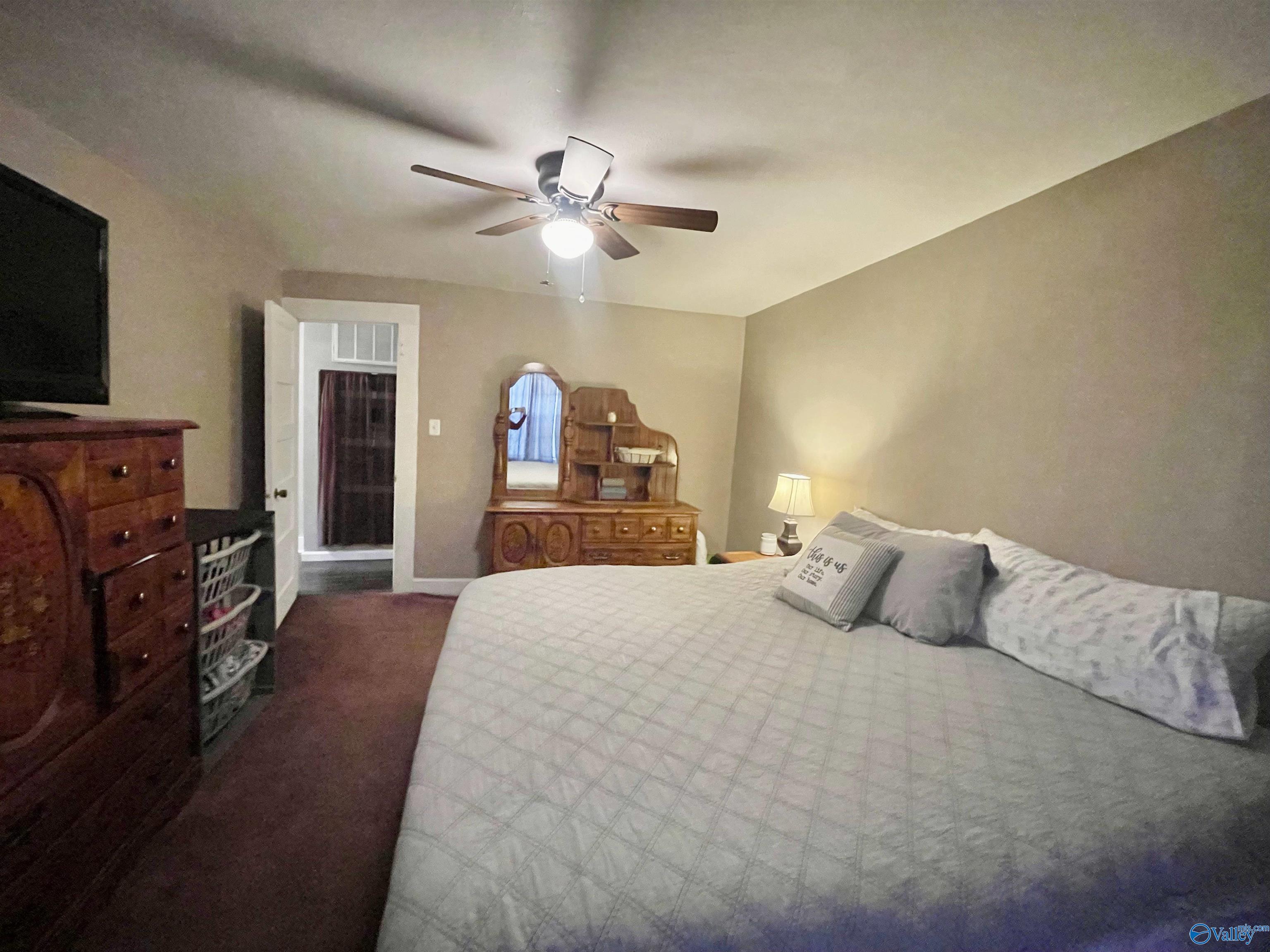 Mimosa St, Gadsden, AL 35903