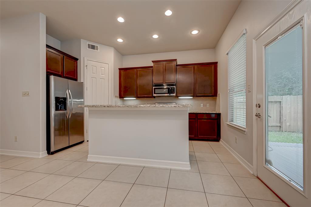 Stone Gate Dr, Conroe, TX 77385 #1
