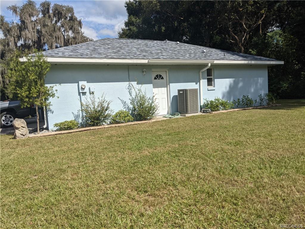 Baker Ave, Floral City, FL 34436