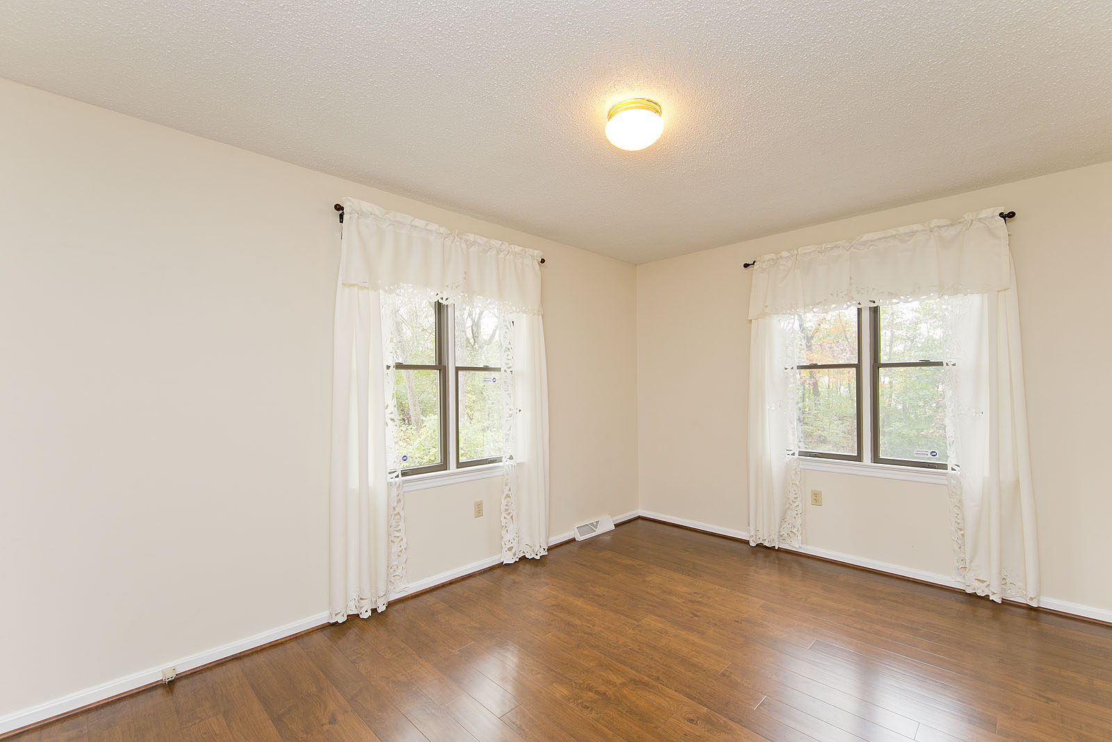 Tanbridge Dr, Martinsburg, WV 25401