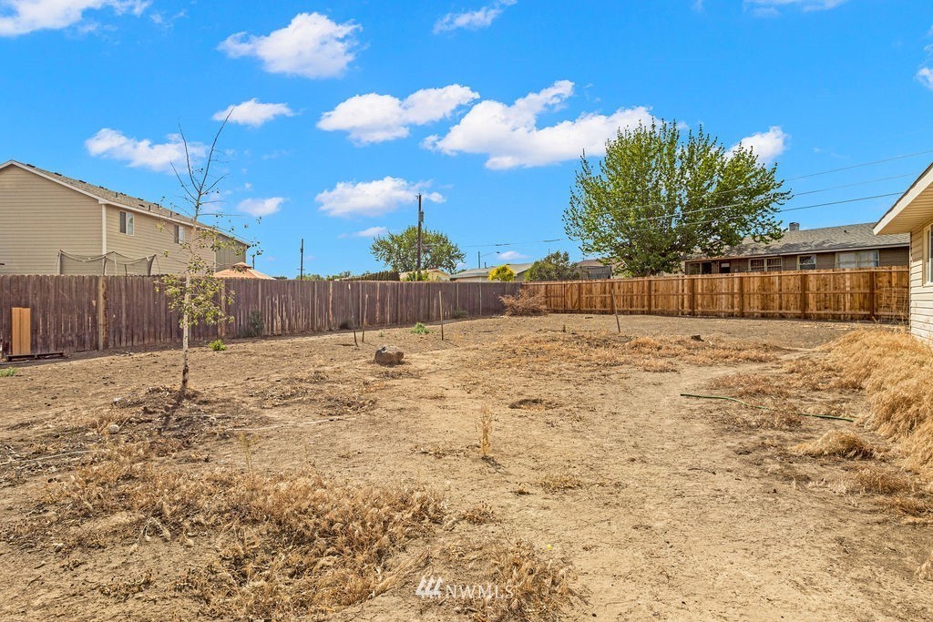 Grape Dr, Moses Lake, WA 98837 #1