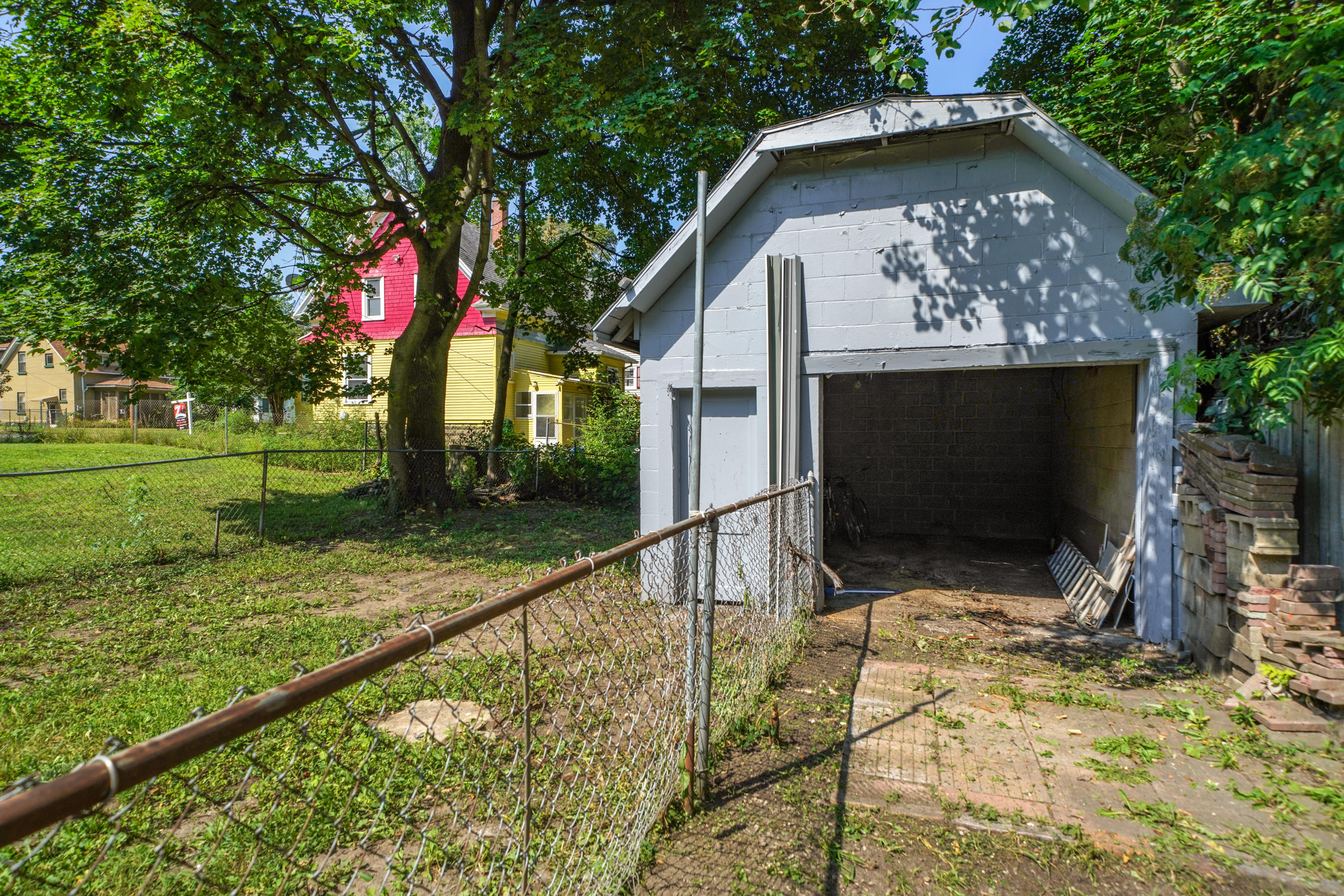 Seymour Ave, Jackson, MI 49202 #1