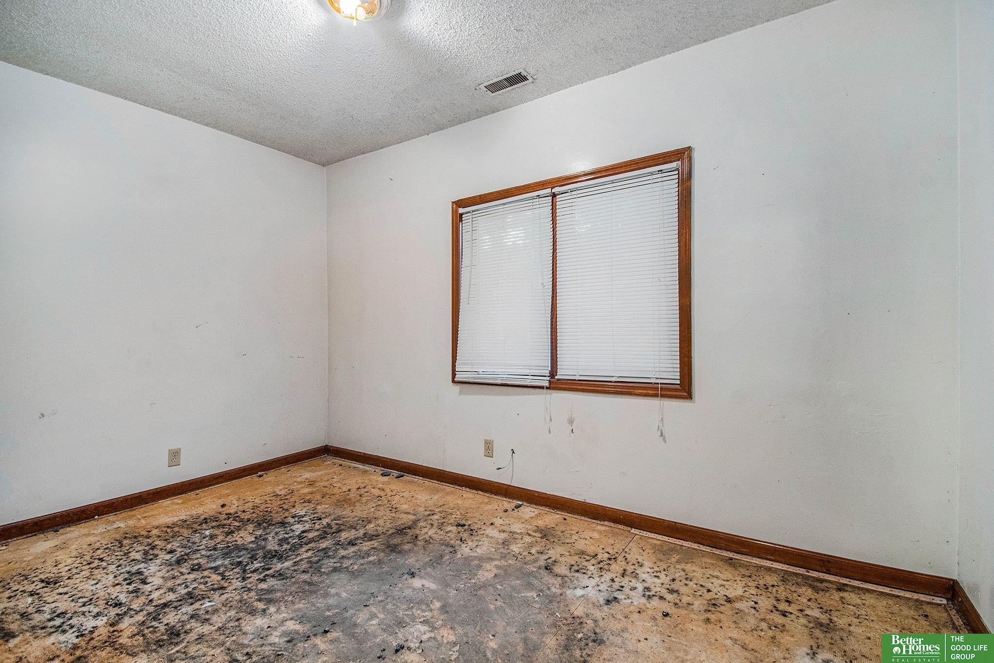 63rd St, Omaha, NE 68104
