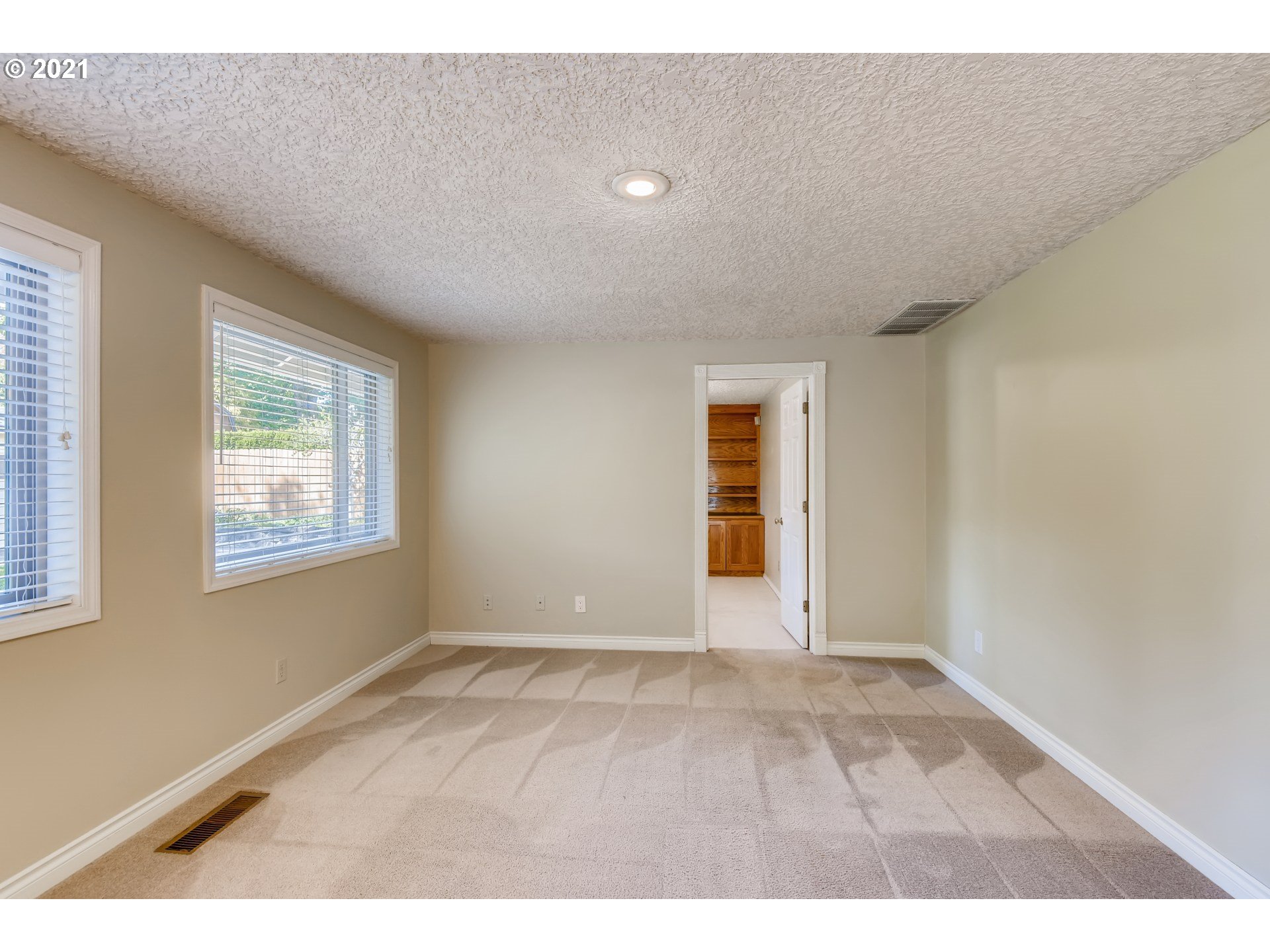 Park Crest Ave, Vancouver, WA 98683