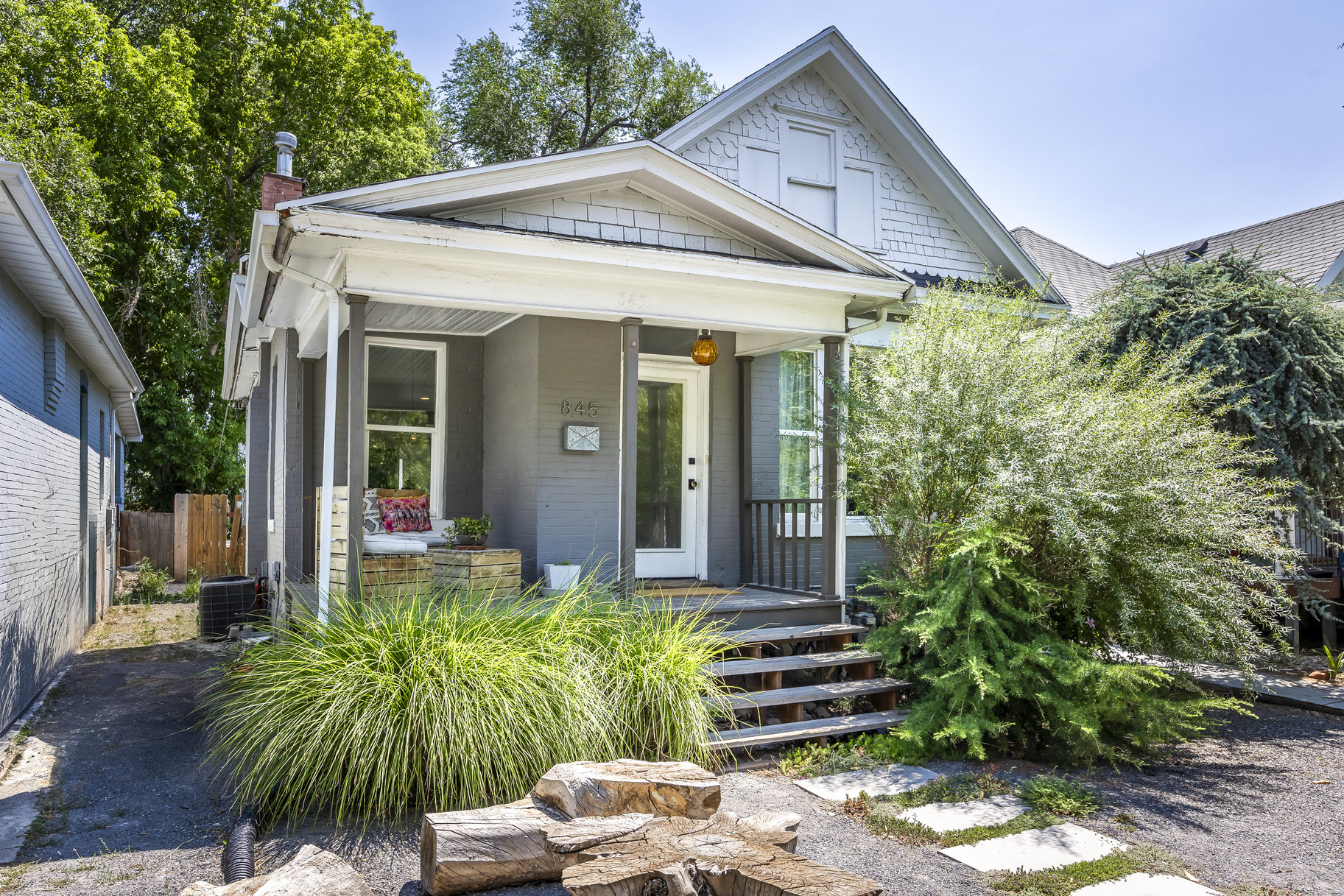 Central 9th Victorian & Detached Dwelling Unit with Short- Term Rental Zoning