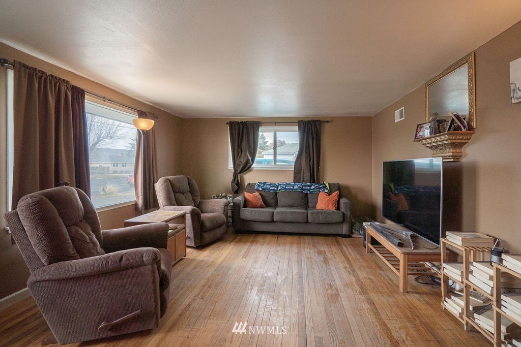 D St, Ephrata, WA 98823