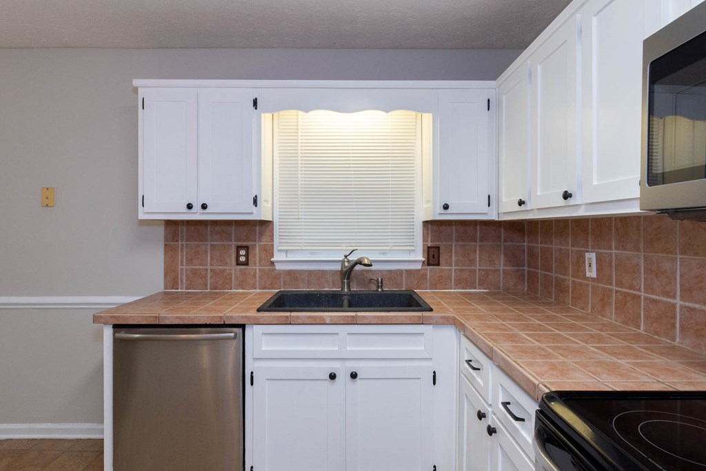 Grove Rd, Cataula, GA 31804