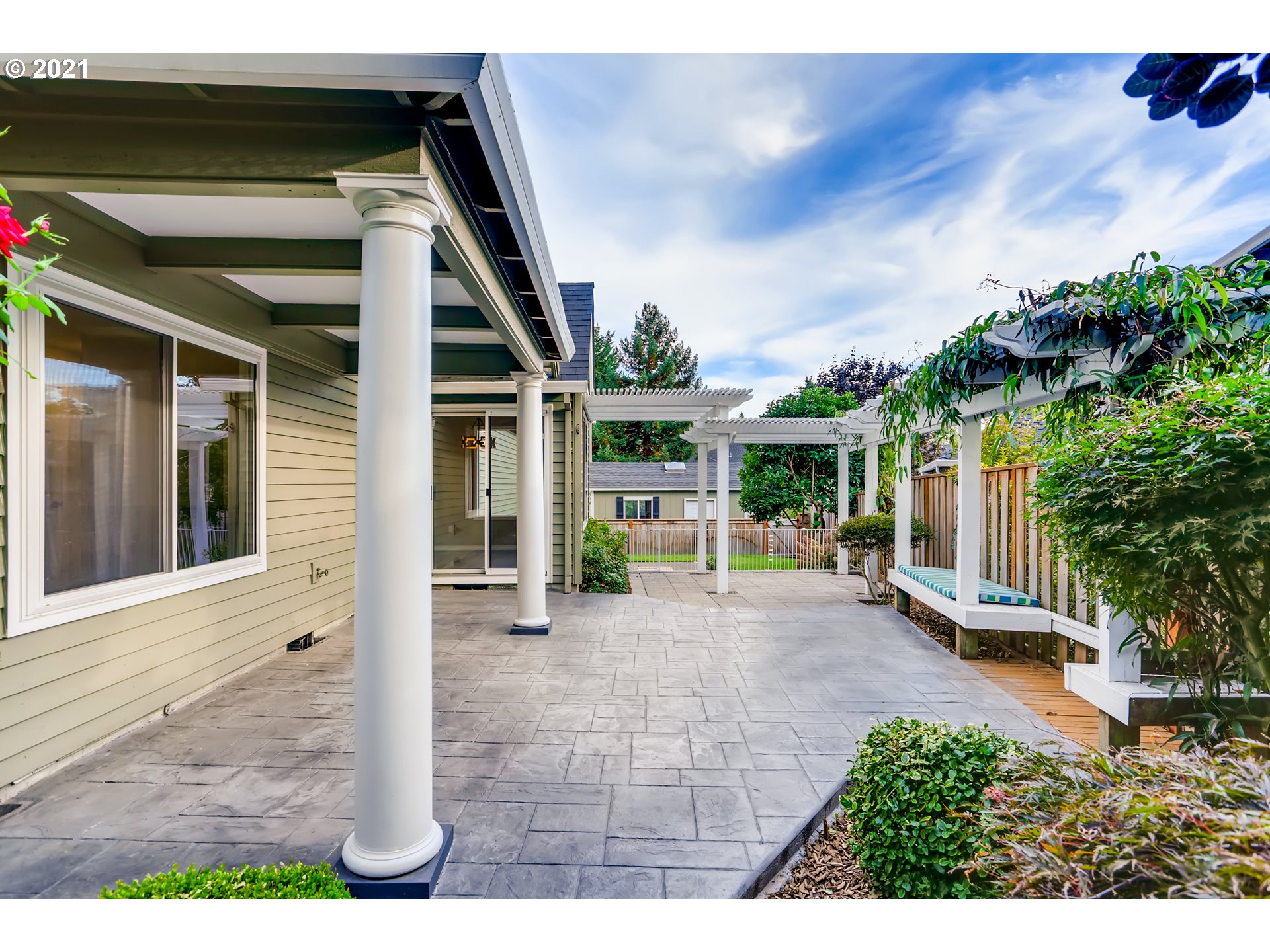 12th Pl, Portland, OR 97219 #1