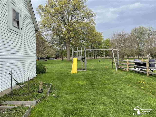 Godfroy Ave, Monroe, MI 48162