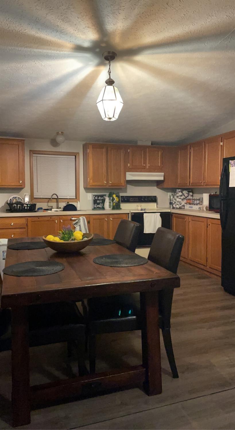 Maple Run Dr, Hillsboro, OH 45133 #1