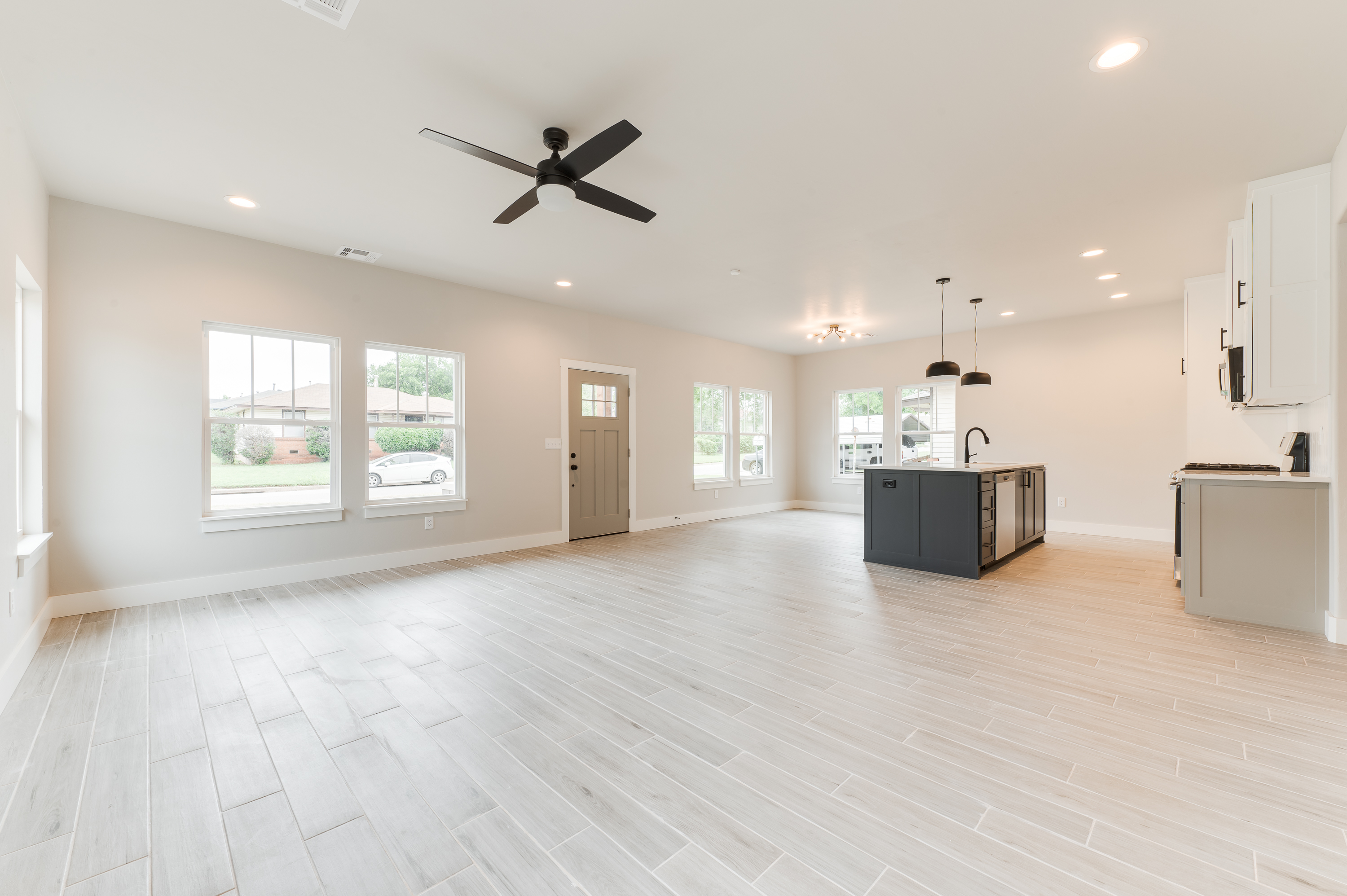 Lindsay Ave, Oklahoma City, OK 73105 #1