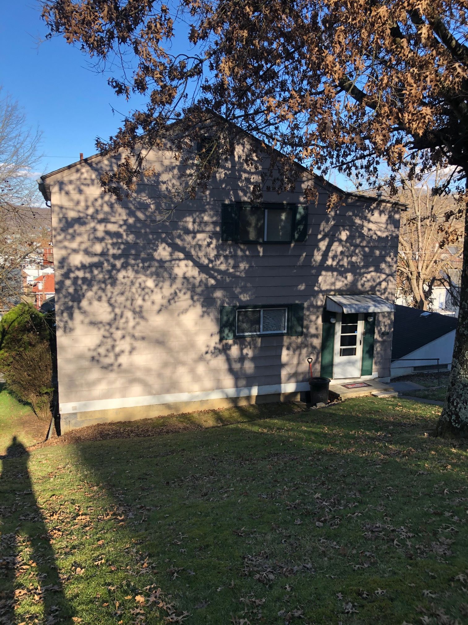 Waverly Way, Clarksburg, WV 26301