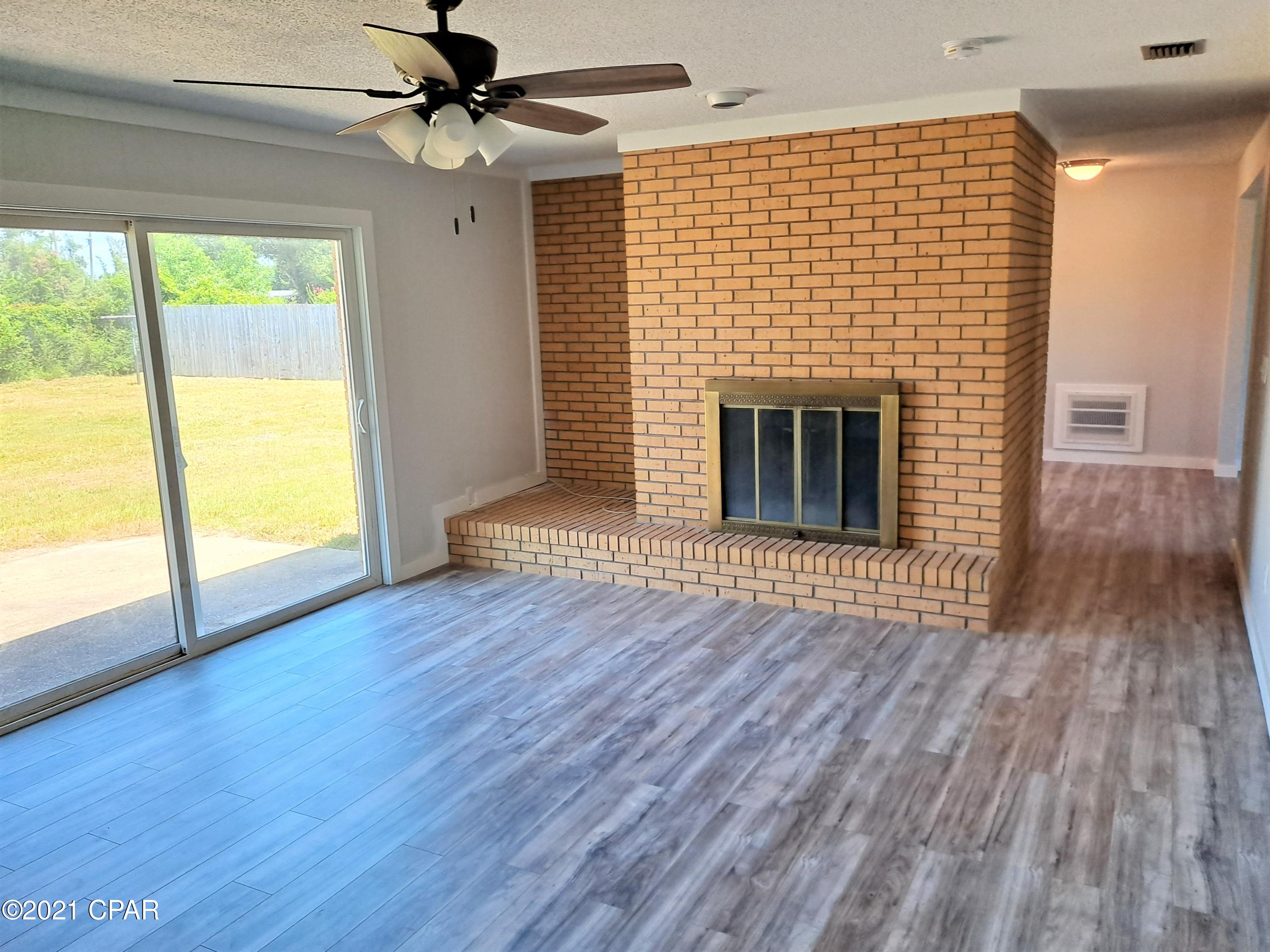 Park St, Panama City, FL 32404