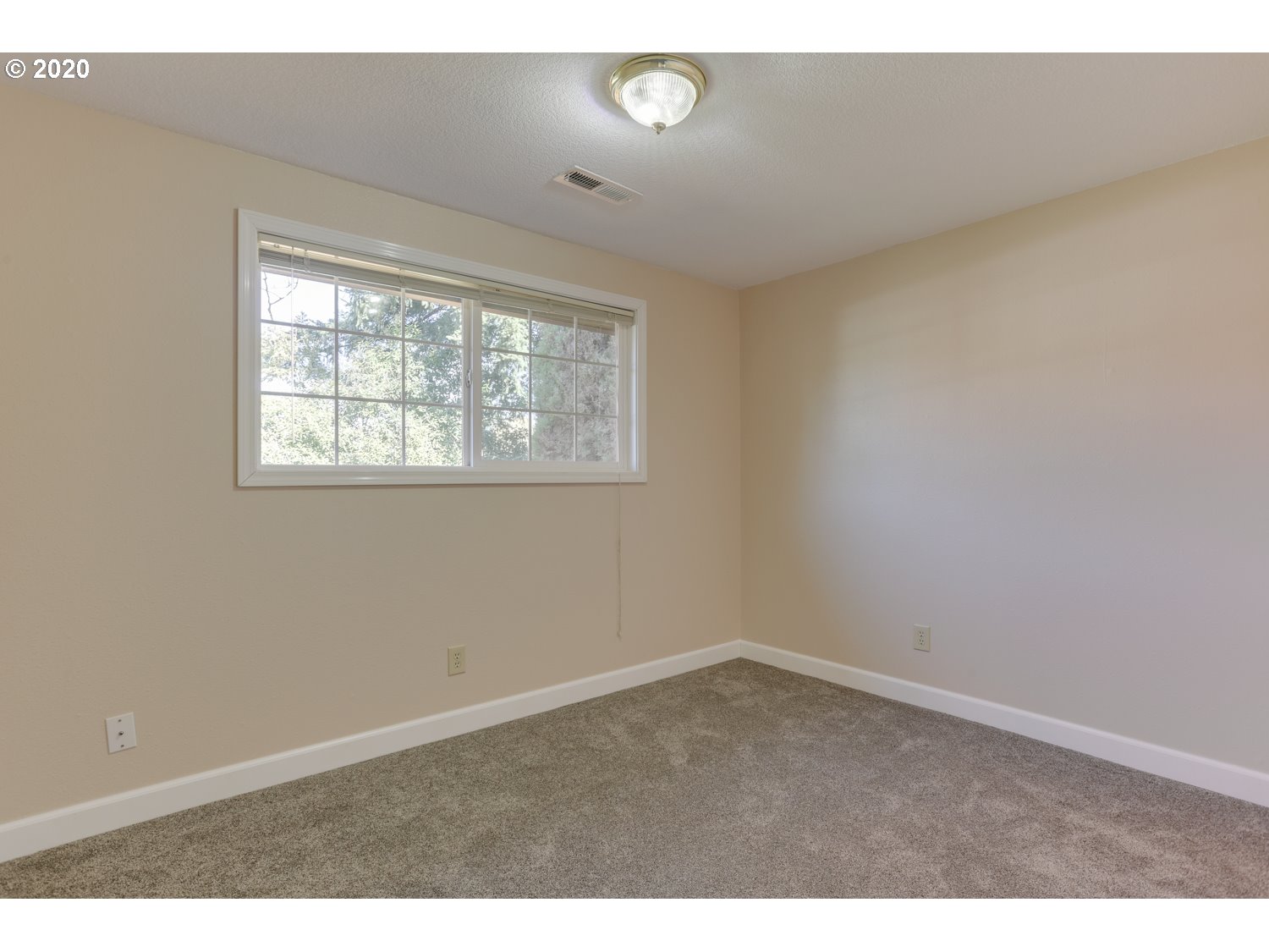 54th St, Vancouver, WA 98661