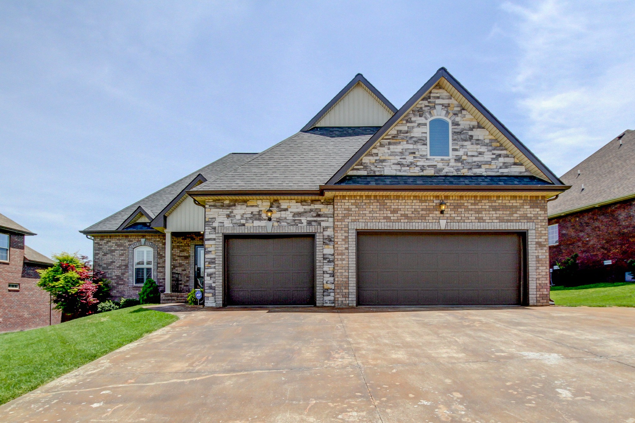 Edgewater Ln, Clarksville, TN 37043 #1
