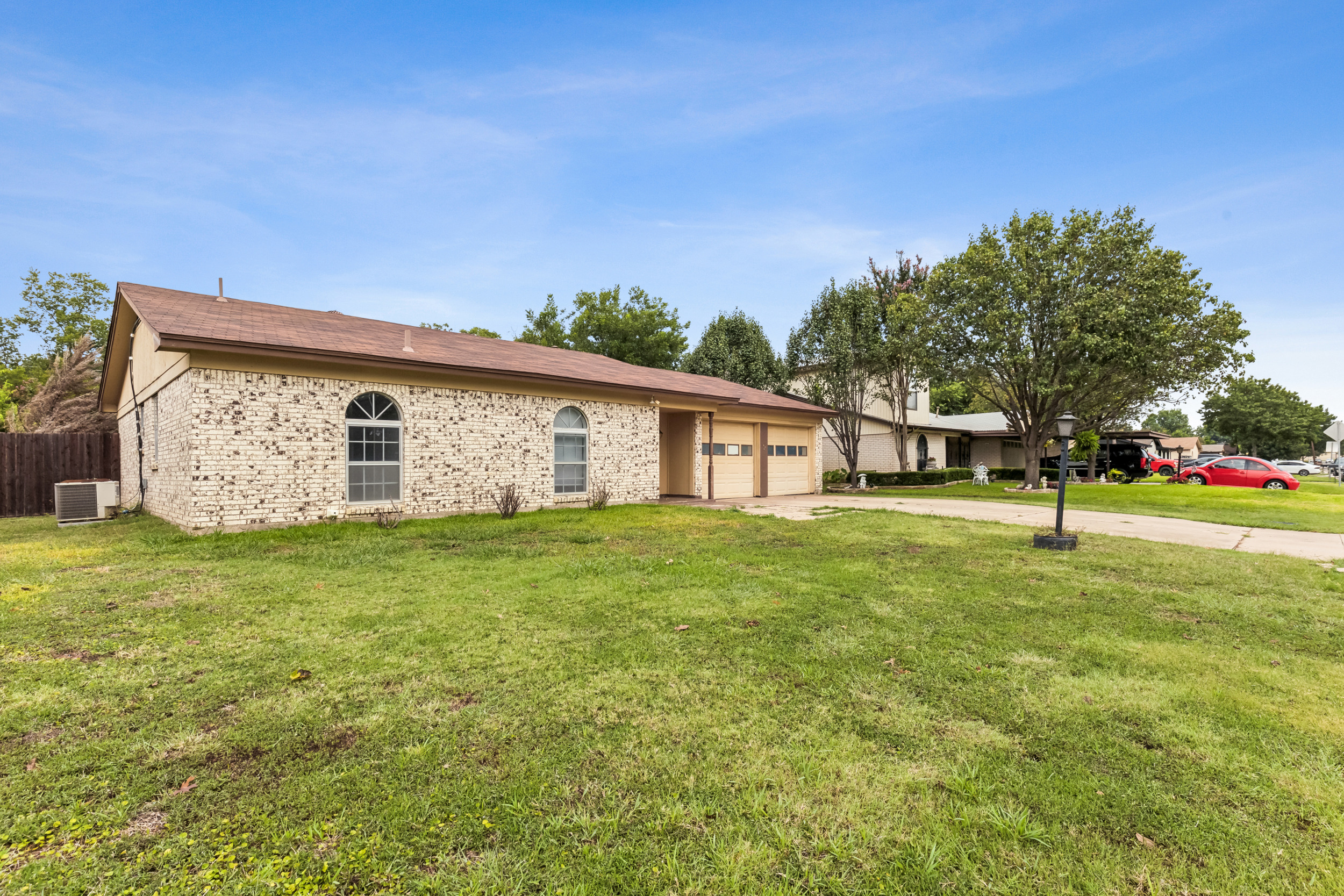 1030 John Reagan Street,Benbrook, TX, 76126