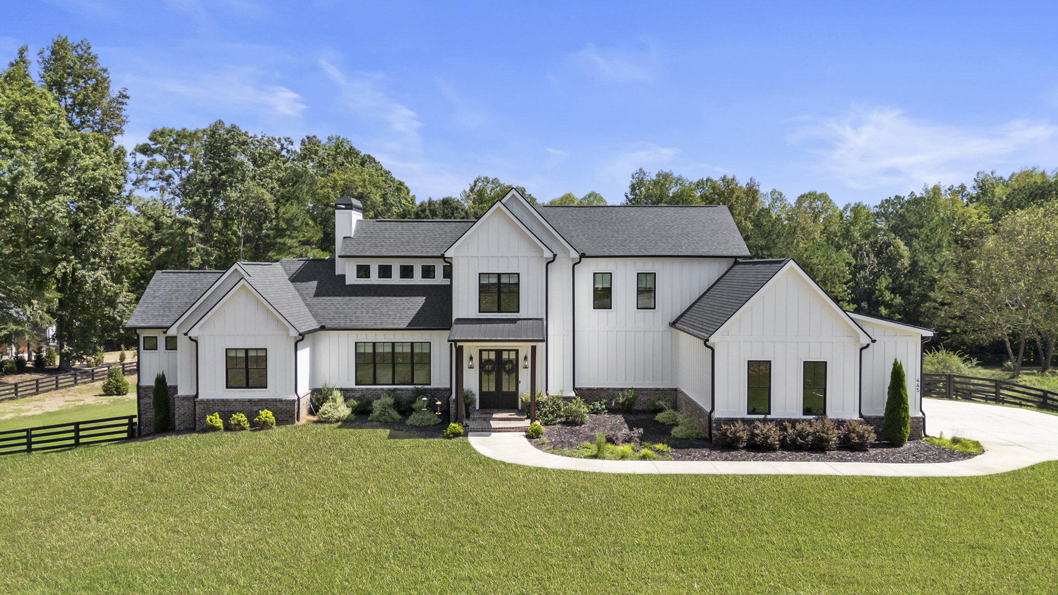 Modern Farmhouse Offering Unparalleled Luxury