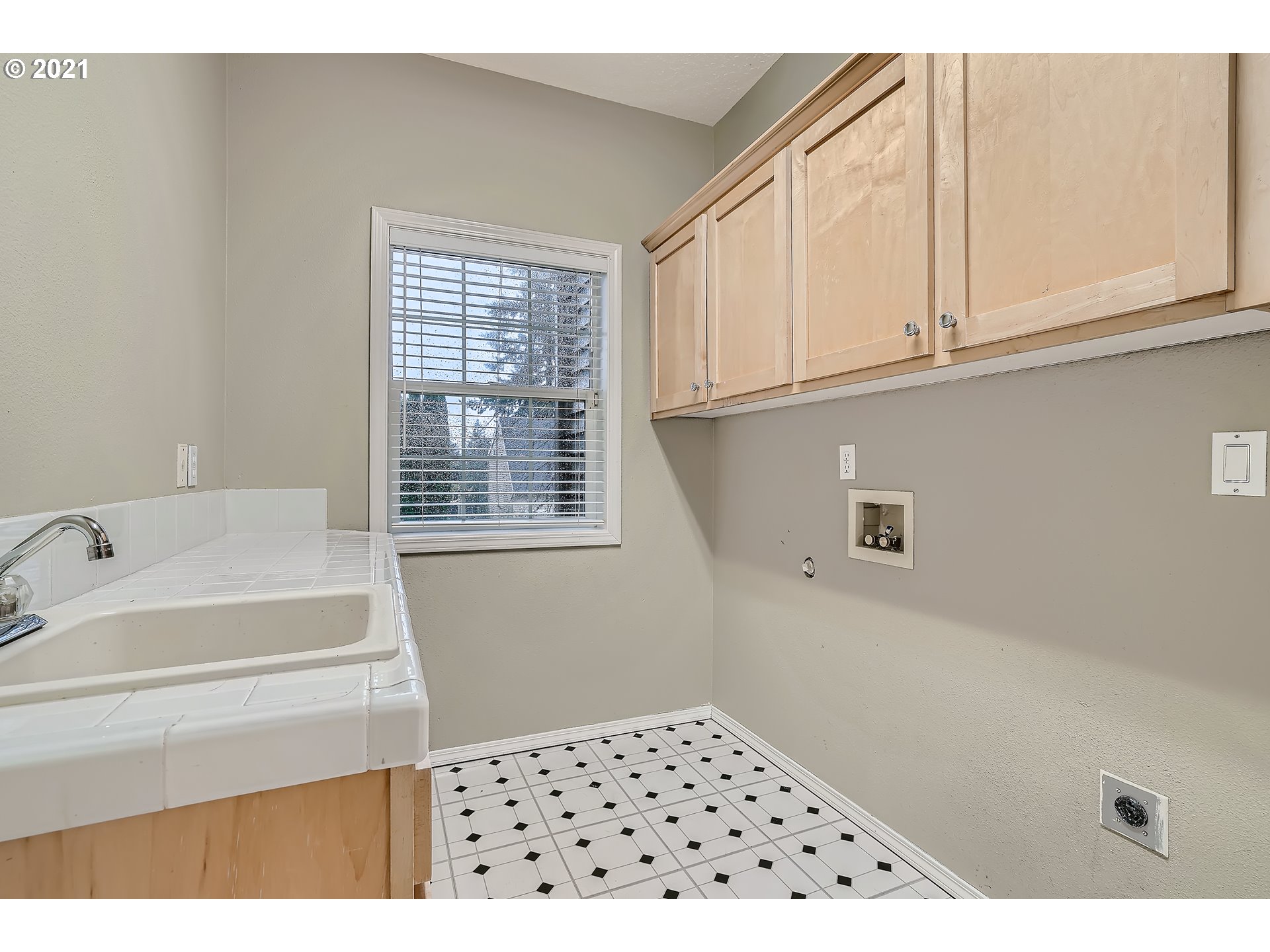 Vista Ridge Dr, West Linn, OR 97068 #1
