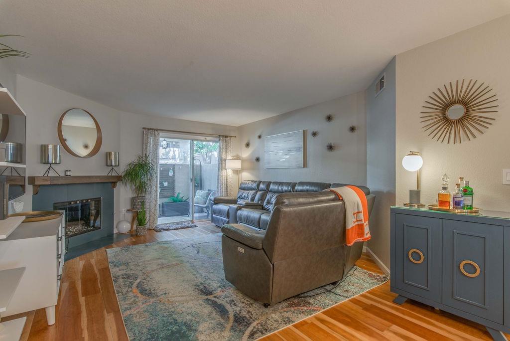 Gloria Dr, Sacramento, CA 95822 #1