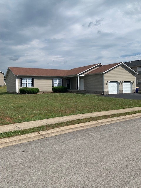 Kenlee Cir, Bowling Green, KY 42101