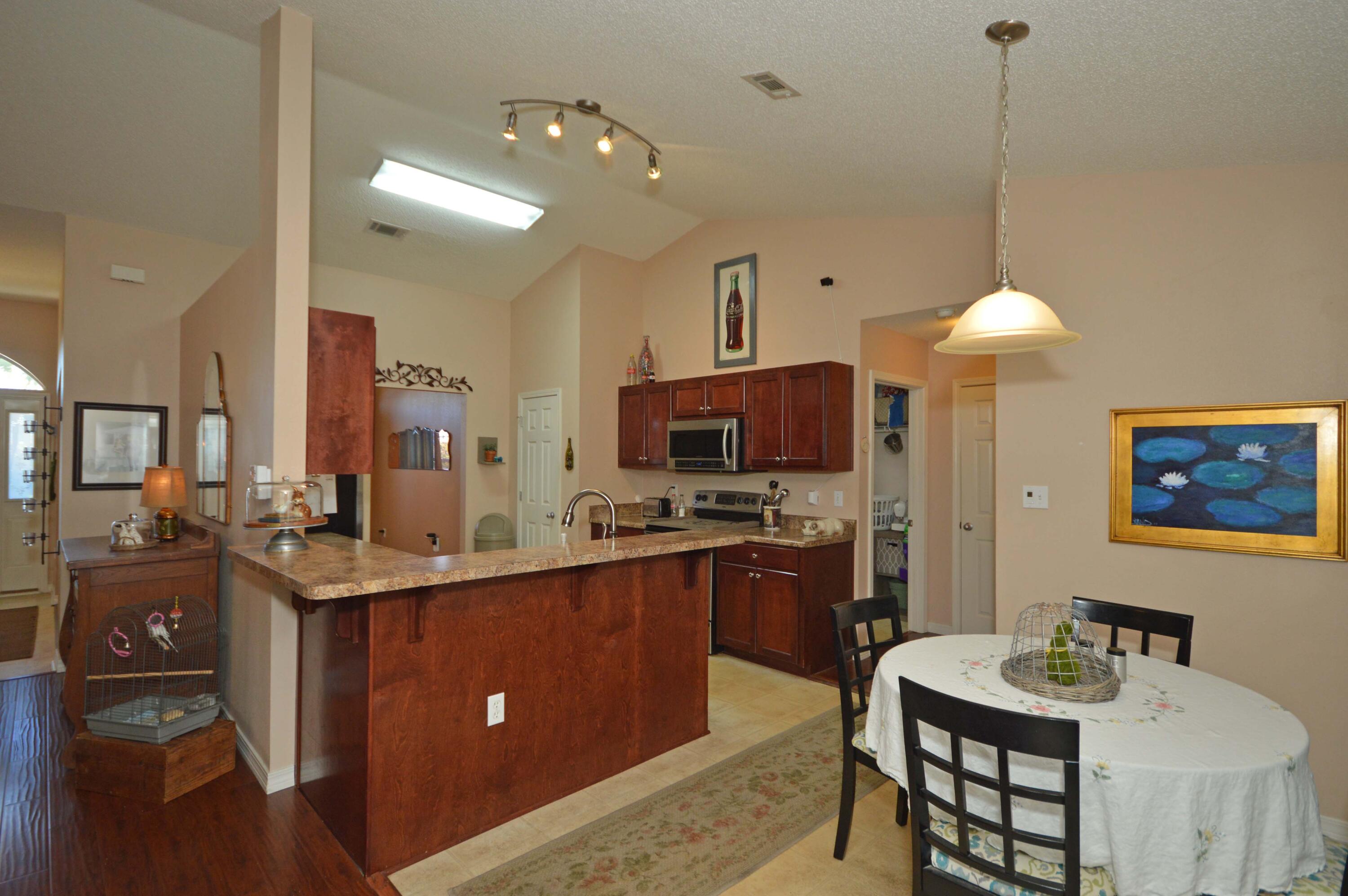 Dunsmuir Dr, Navarre, FL 32566 #1