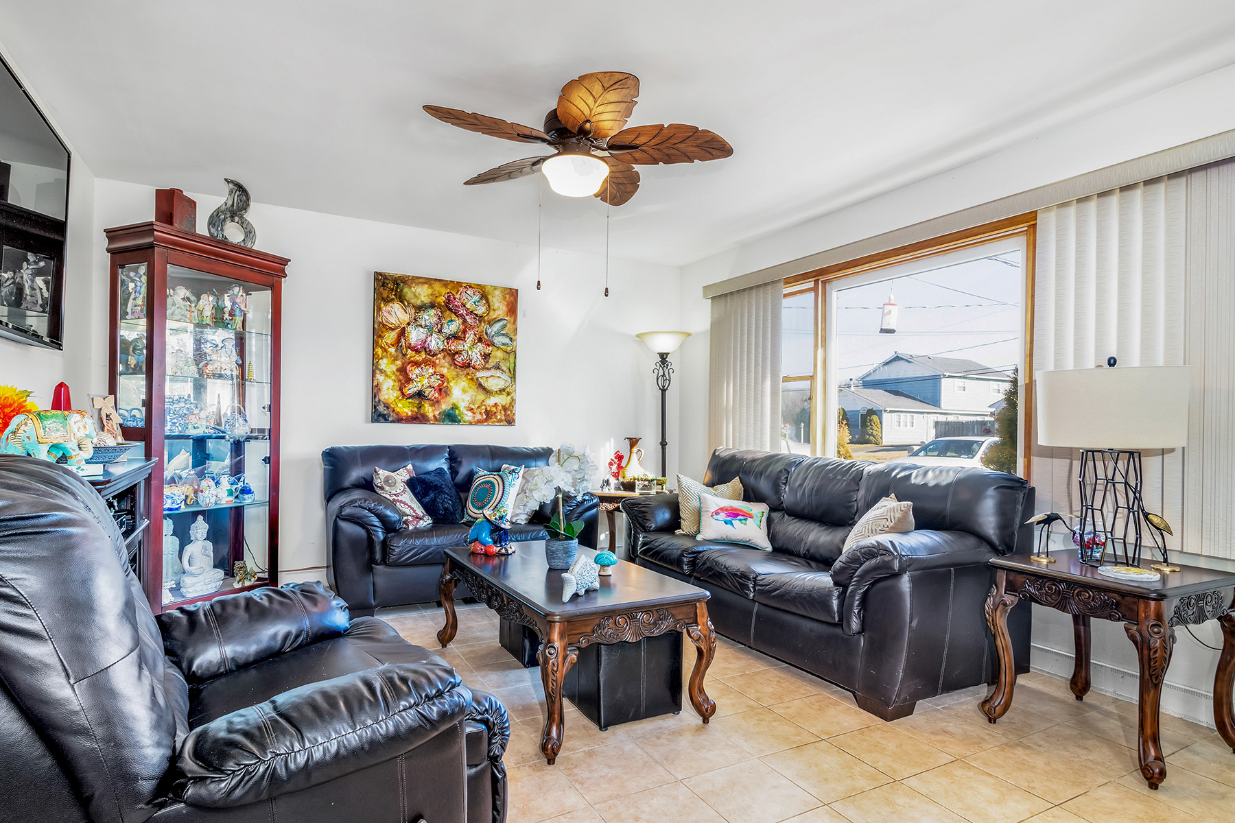 Lombardy Dr, Shirley, NY 11967