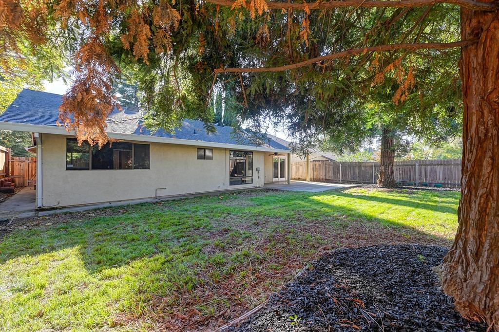 Dawnridge Rd, Roseville, CA 95678