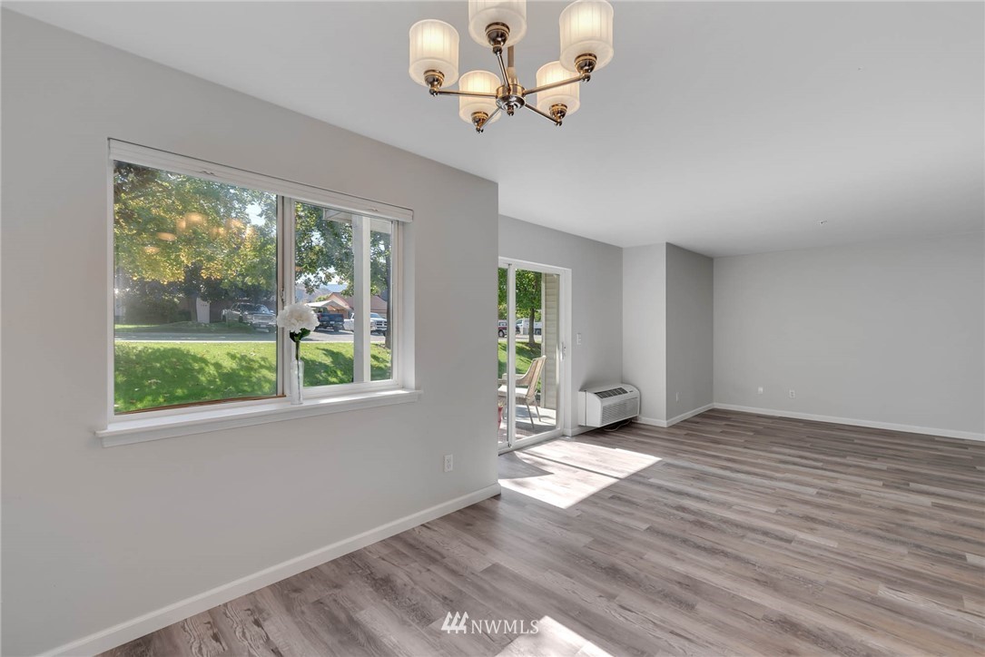 4th St, East Wenatchee, WA 98802 #1